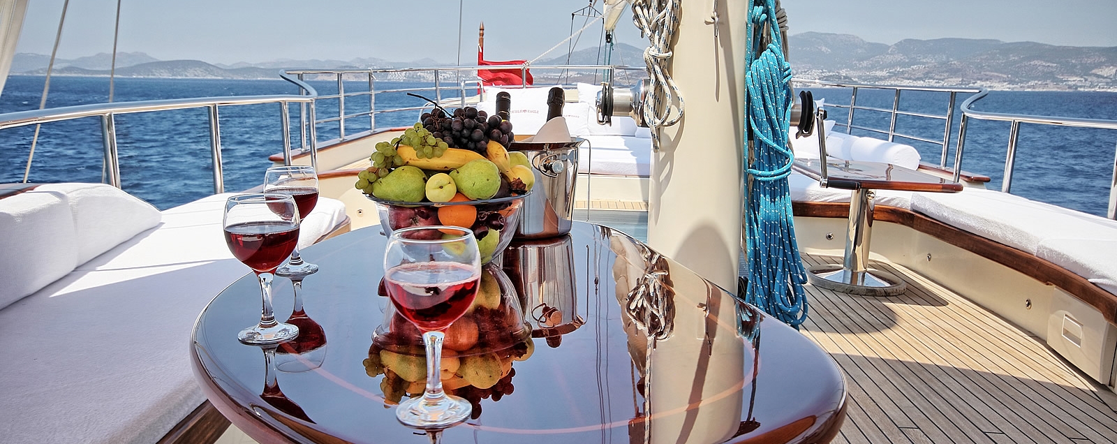 Yacht Charter